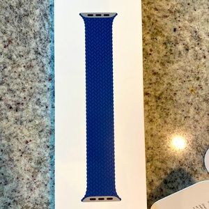 Apple Watch 44mm Atlantic Blue Braided Solo Loop band Size 7
